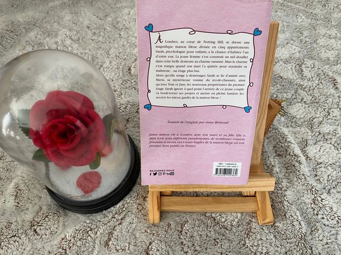 Livre les cœurs fragiles de la maison bleue - photo numéro 2