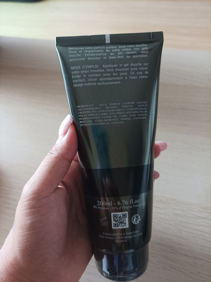 Gel douche parfumant - photo numéro 2