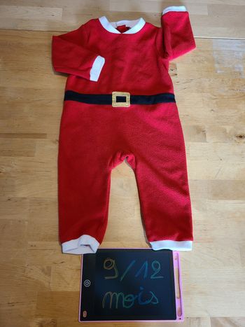 Pyjama une pièce 9/12 mois