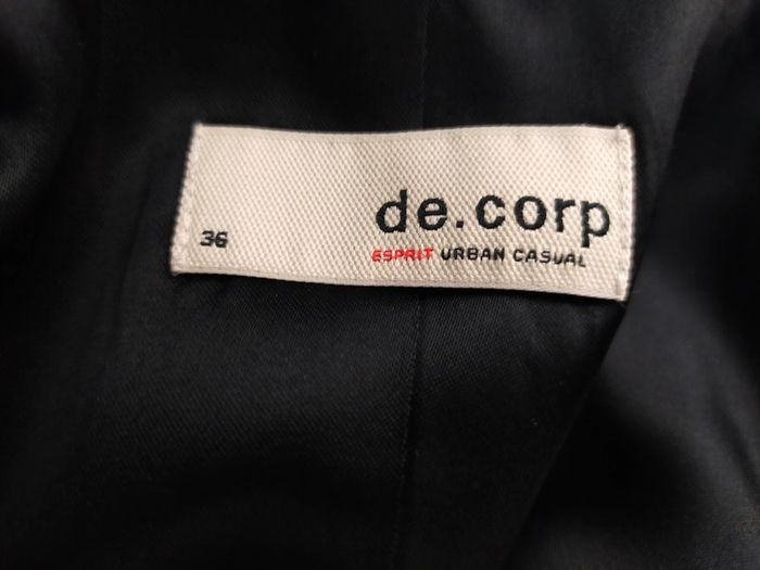 Veste tailleur noire – DE.CORP by Esprit – T. 38 - photo numéro 13