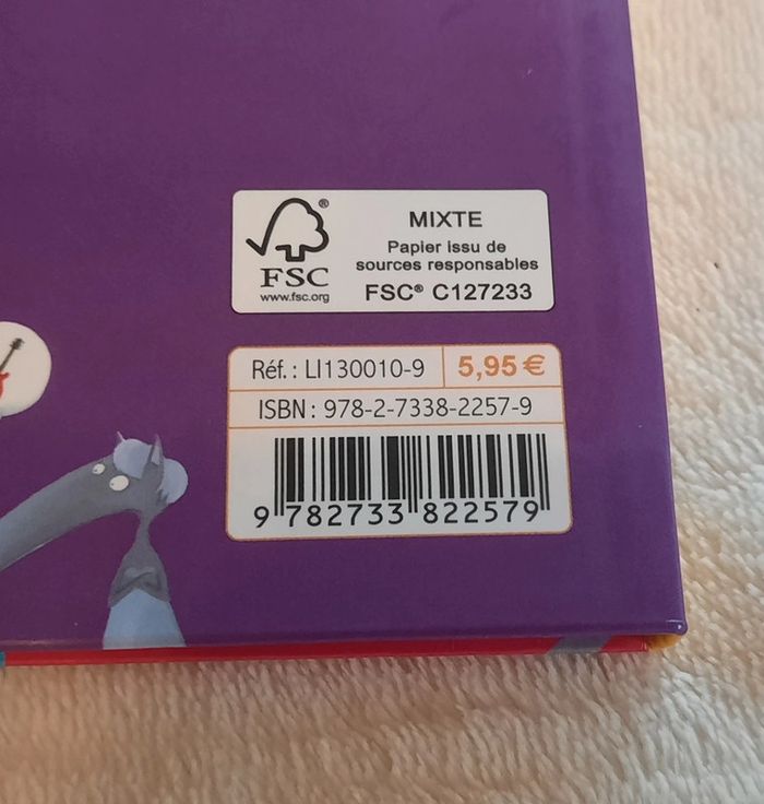 Livre le loup - photo numéro 3