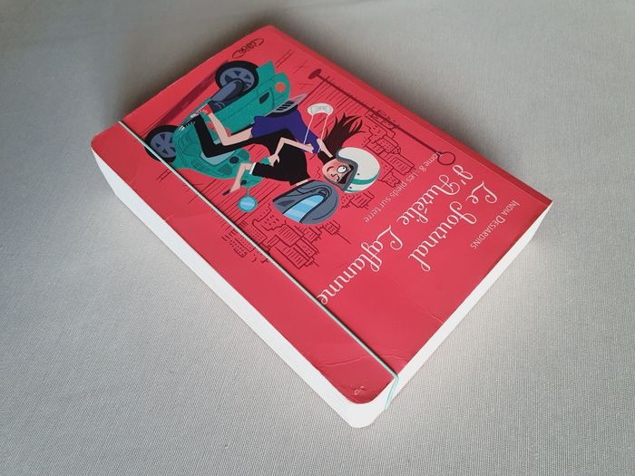 Livre Aurélie Laflamme T8 - photo numéro 6