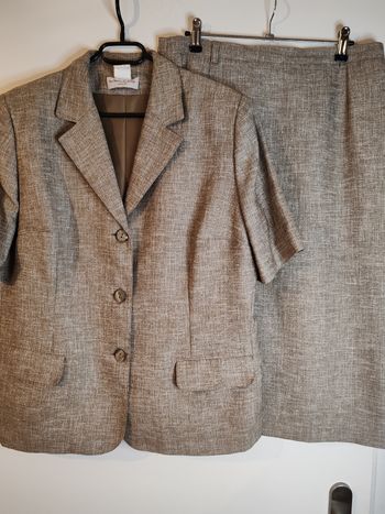 Ensemble jupe veste la maison du jersey 