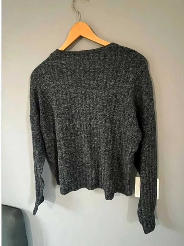 Haut  tee shirt  manches longues  Jennyfer  gris  S - photo numéro 3