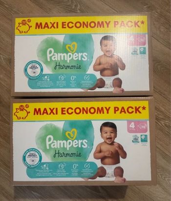 2 cartons de couches pampers harmonie taille 4