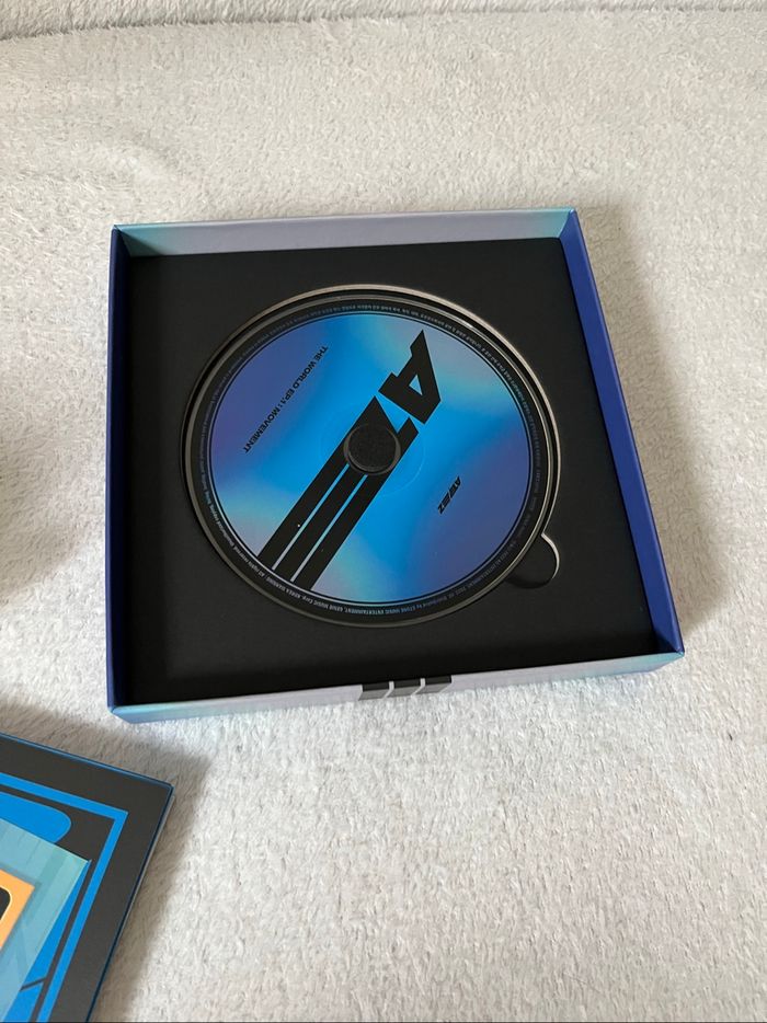 Album Ateez bleu - photo numéro 4
