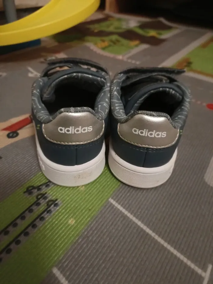 Adidas 22 - photo numéro 4