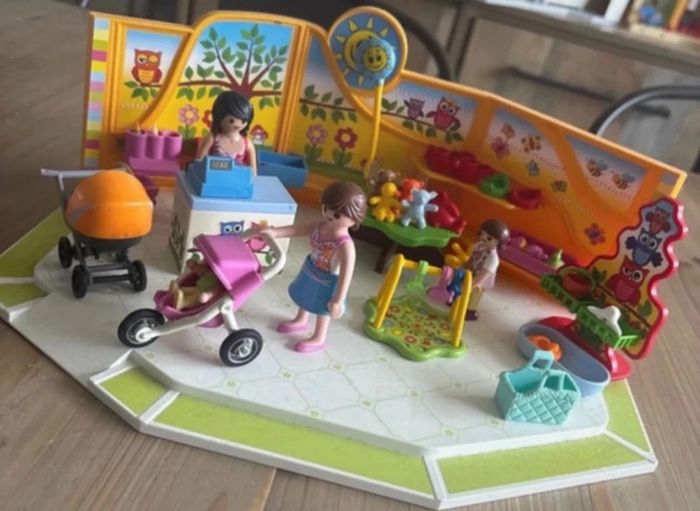 Playmobil magasin de bébé - photo numéro 2