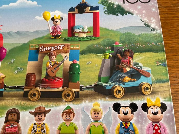 Boîte lego le train en fête Disney 43212 Neuve - photo numéro 16