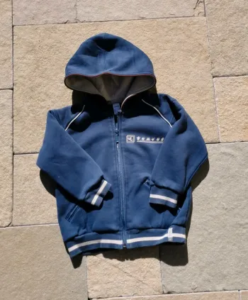Sweat gilet zippé à capuche domyos 5 ans