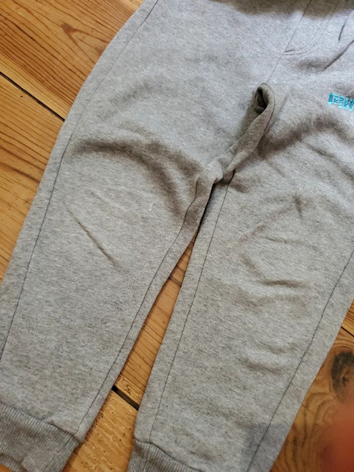 Pantalon de survetement T7/8ans - photo numéro 5