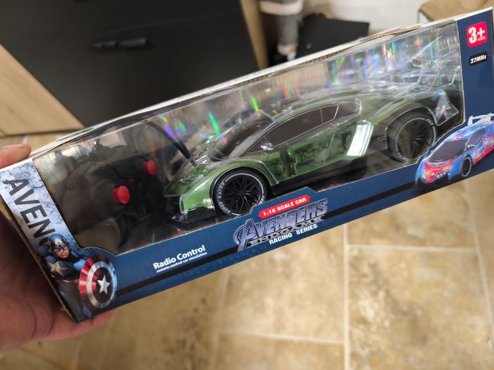 voiture télécommandée avengers neuf - photo numéro 5