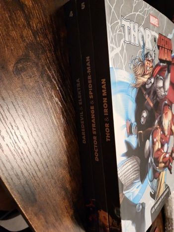 Lot de 3 livres / bande dessinée Marvel