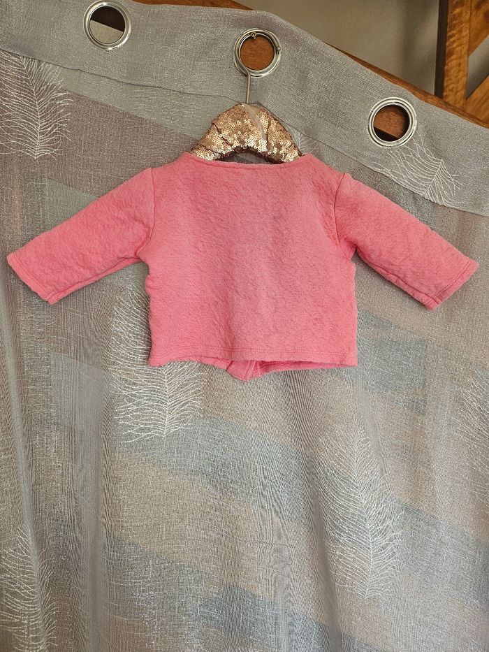 Petit gilet pour bébé fille - photo numéro 5