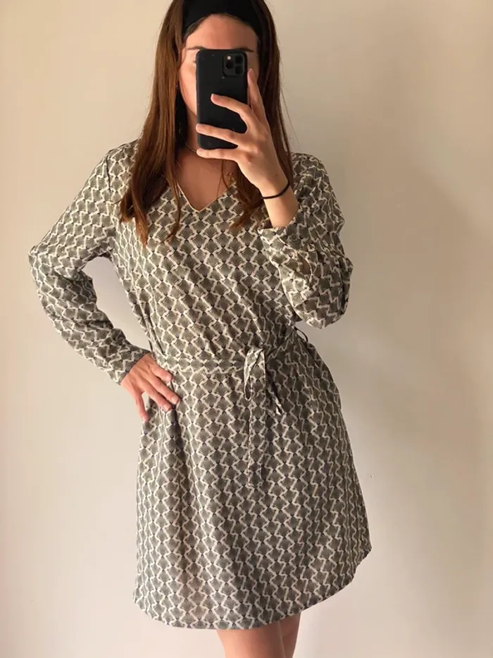 Robe verte - photo numéro 2
