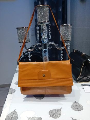 Sac en main en cuir vintage