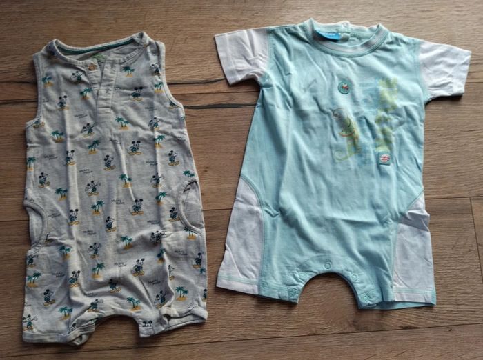 Lot de vêtements garçon 12 mois - photo numéro 2