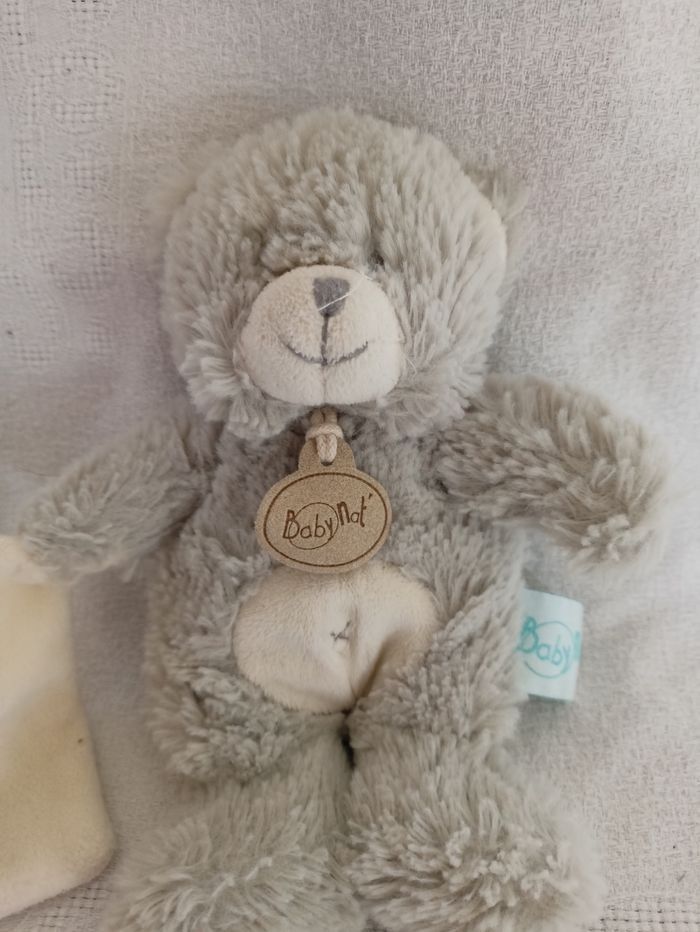 Doudou nounours baby nat 20 cm - photo numéro 3