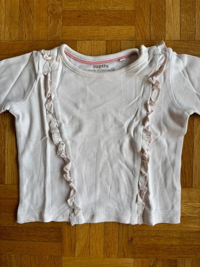 T-shirt Lupilu 6-12 mois parfait état - photo numéro 3