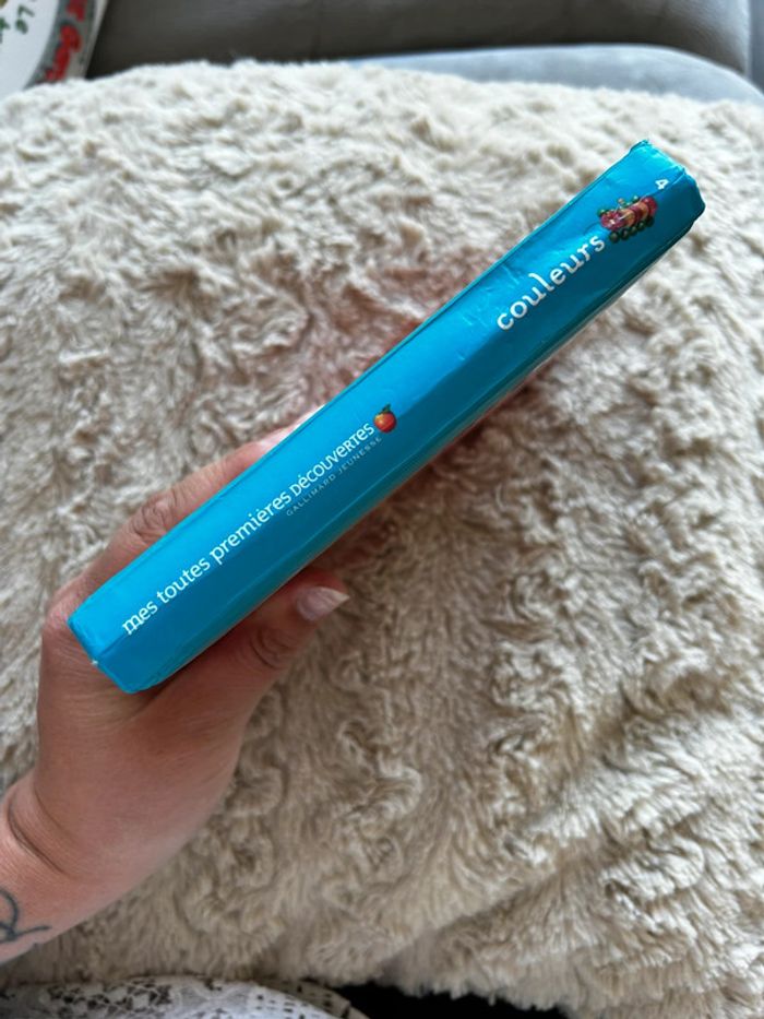 Livre « couleurs » - photo numéro 2