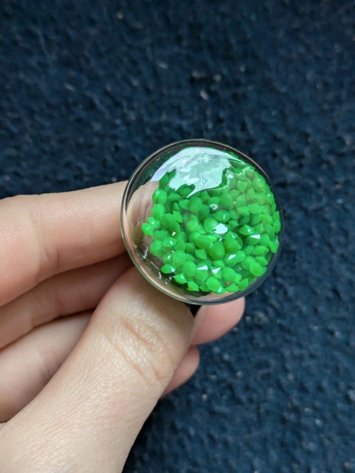 Bague ronde en verre style pylônes - photo numéro 3