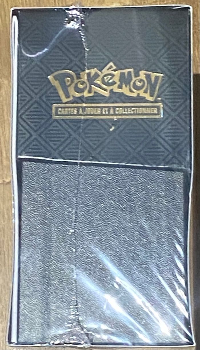 ETB Mega Evolution Lucario - photo numéro 3