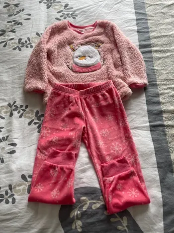 Pyjama Lily et dan