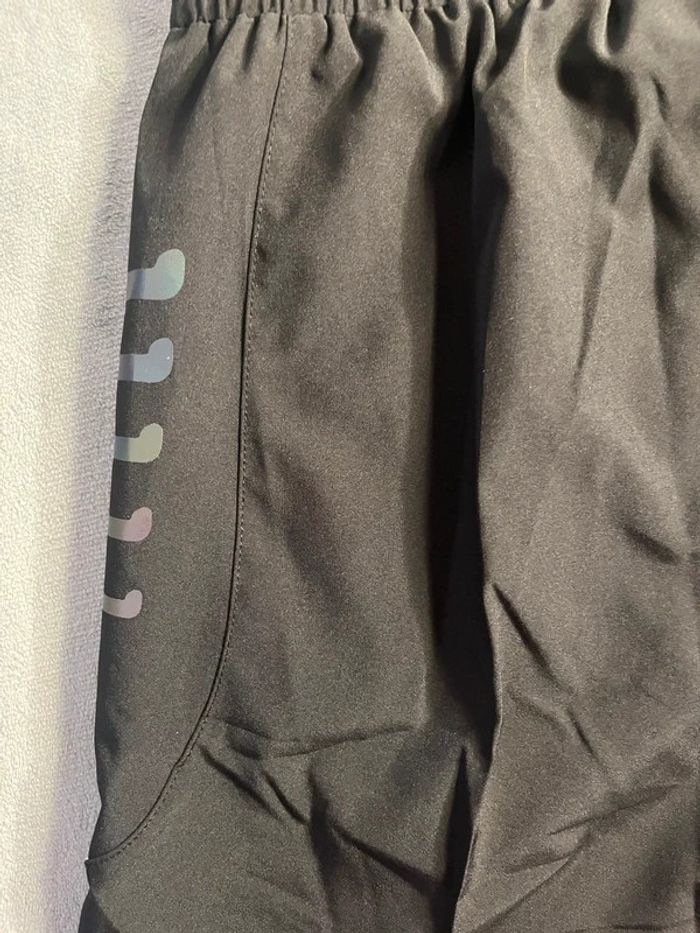 Short Under Armour Reflective Black HeatGear – Taille L - photo numéro 7