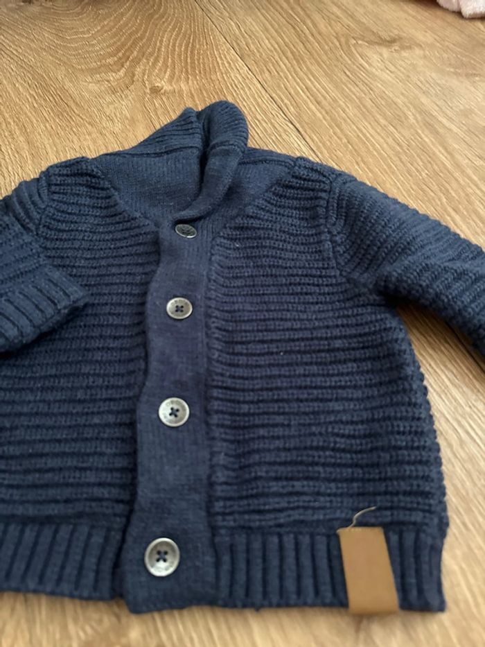 Gilet 3 mois - photo numéro 2