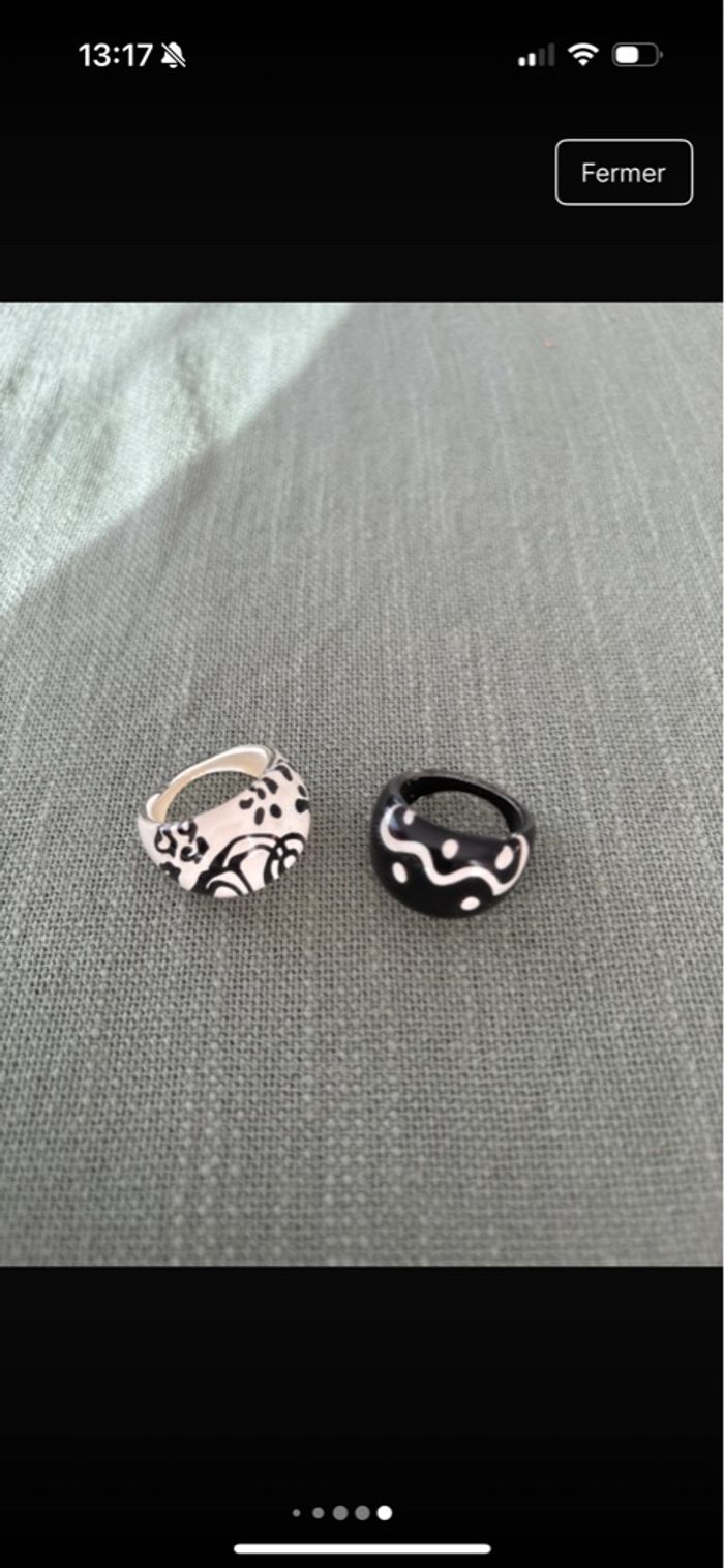 Lot de bagues noires et blanches - photo numéro 2