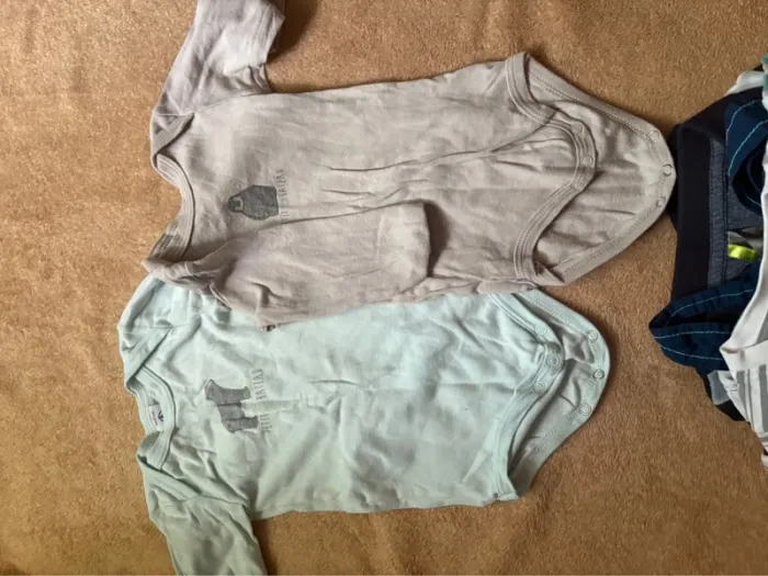 Lot de 11 vêtements garçon 6 mois - photo numéro 10