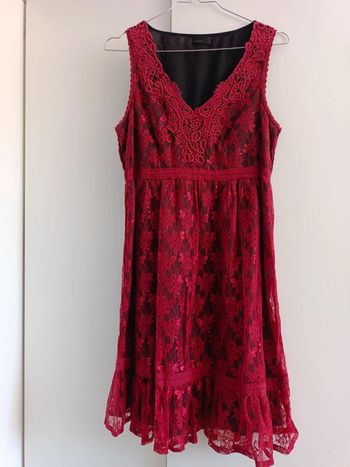 Robe rouge bordeaux dentelle Vila M