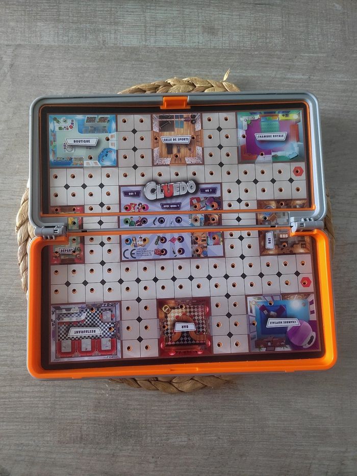 Jeu Cluedo de voyage – Hasbro Gaming – Neuf - photo numéro 2