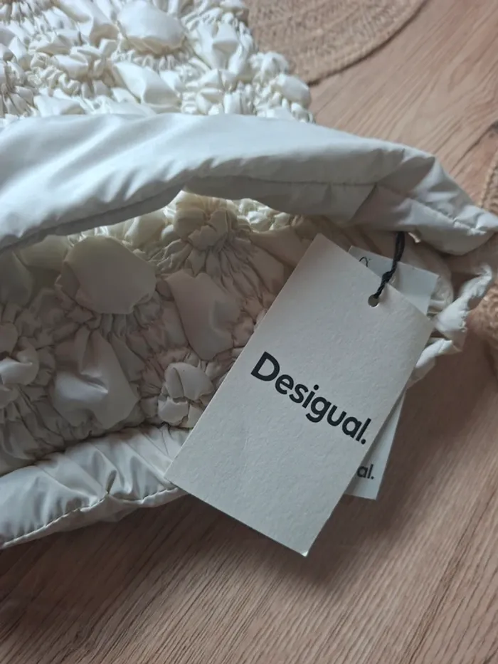 Sac Desigual blanc texturé – neuf avec étiquette - photo numéro 5