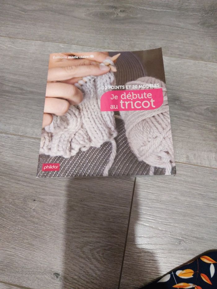 Livre je débute le tricot