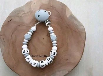 Attache tétine mixte