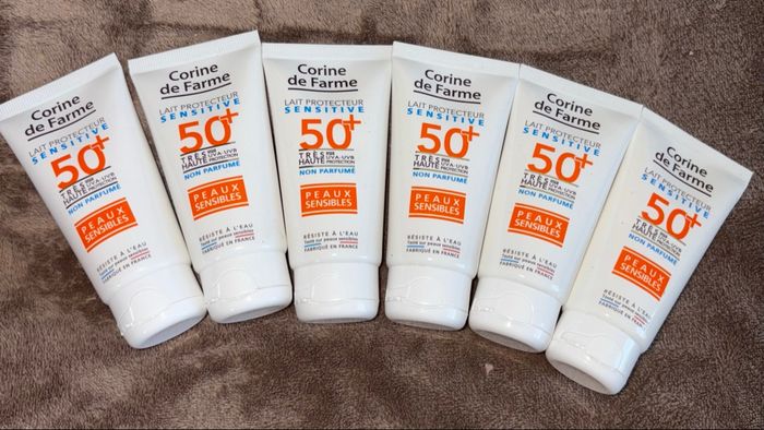 Lot crèmes solaire Corine de Farme