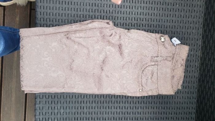 Pantalon. Taille. M