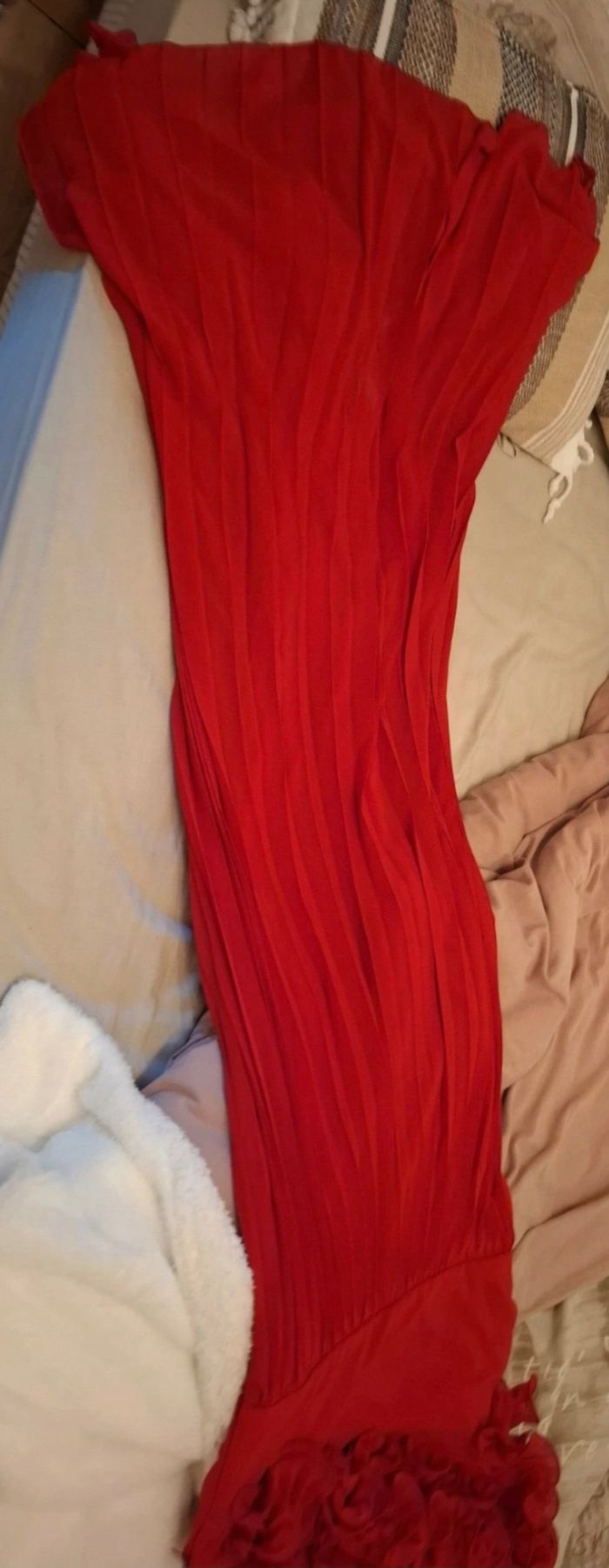 Robe rouge longue
