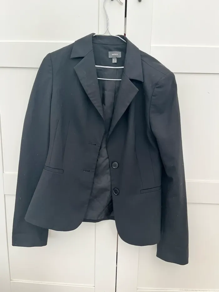Veste costume noire - photo numéro 2