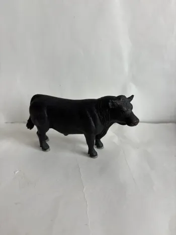 Taureau Angus Schleich