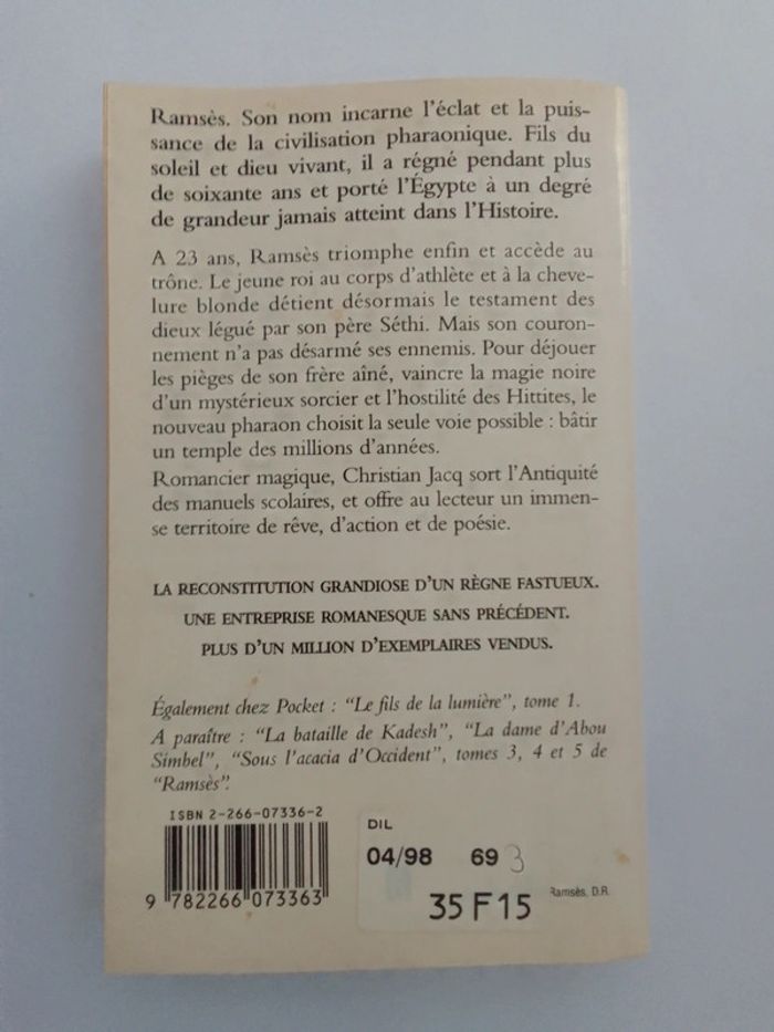 Christian Jacq - Ramsès Tome 2 - photo numéro 2