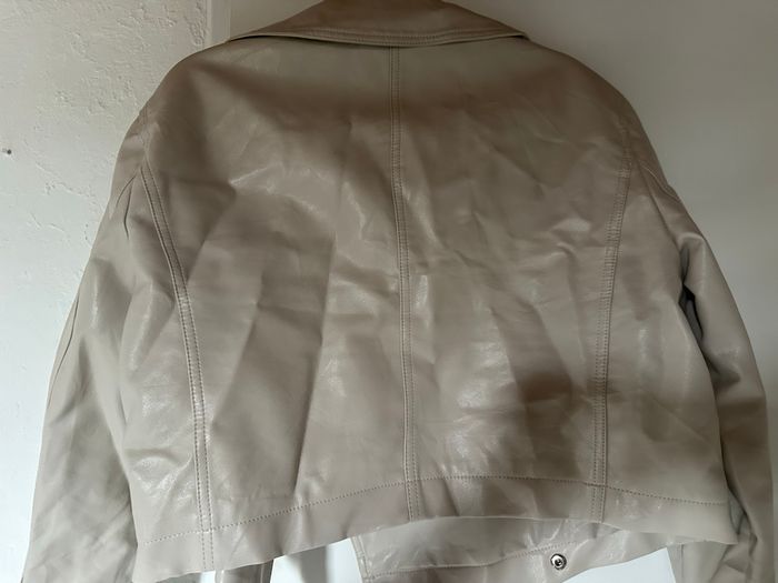 Veste - photo numéro 3