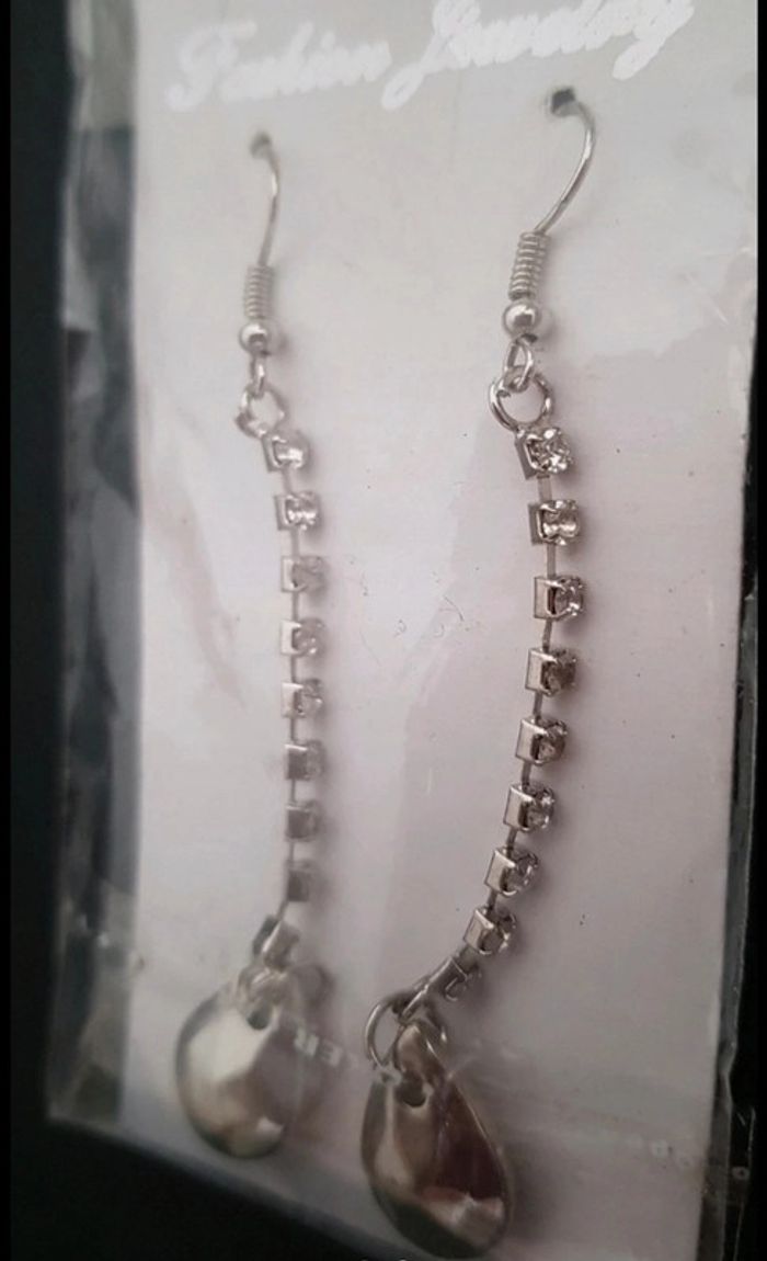 Boucles d'oreilles - photo numéro 2