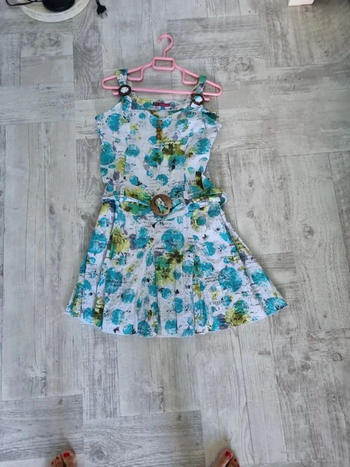 Robe Taille 40 - photo numéro 3
