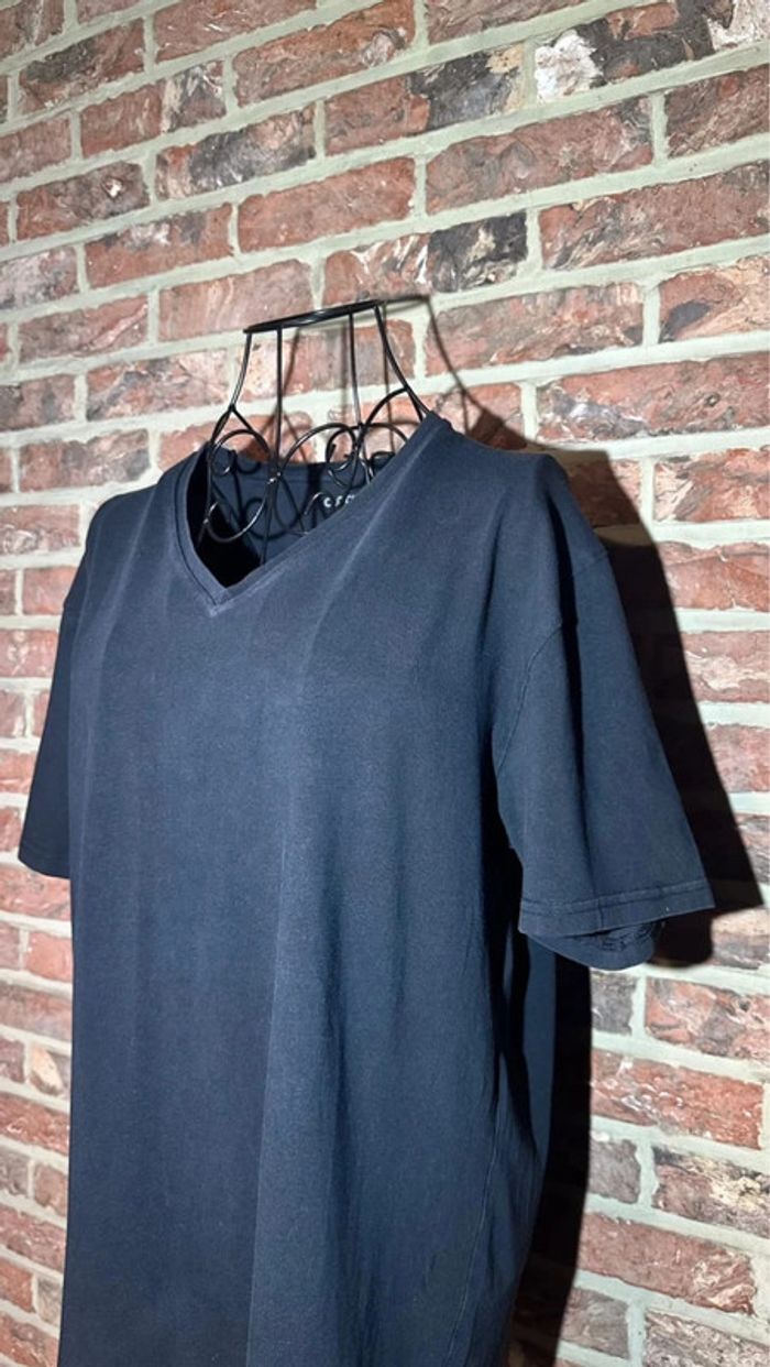 T-shirt noir Col V ClockHouse C&A Taille XXL / 44 - photo numéro 3