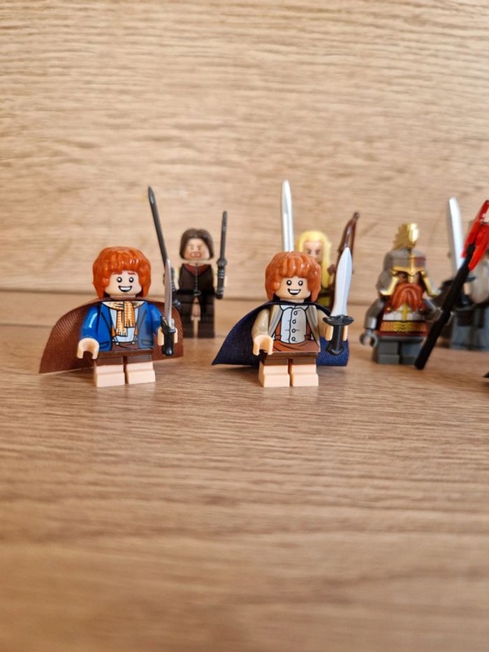 Figurines type lego 9 membres de la communauté de l'anneau seigneur des anneaux - photo numéro 3