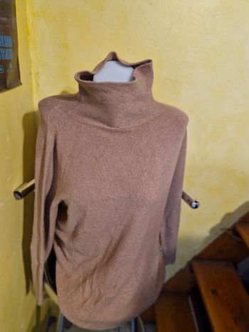 Pull couleur rouille