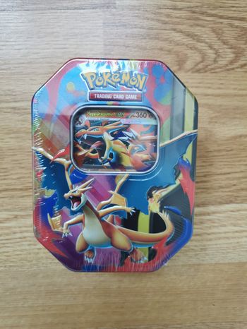 Pokémon : Boîte Méga-Dracaufeu Y-ex (4 boosters 2 Flammes Fantasmagoriques 1 Méga-Évolution 1 Flamme Obsidienne et 1 Carte Promo Brillante) Neuf Non Déballé 
