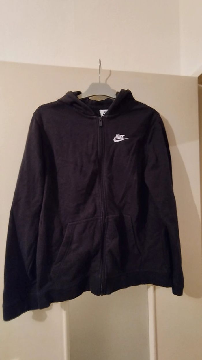 Veste pulls Nike à capuche noire taille XL